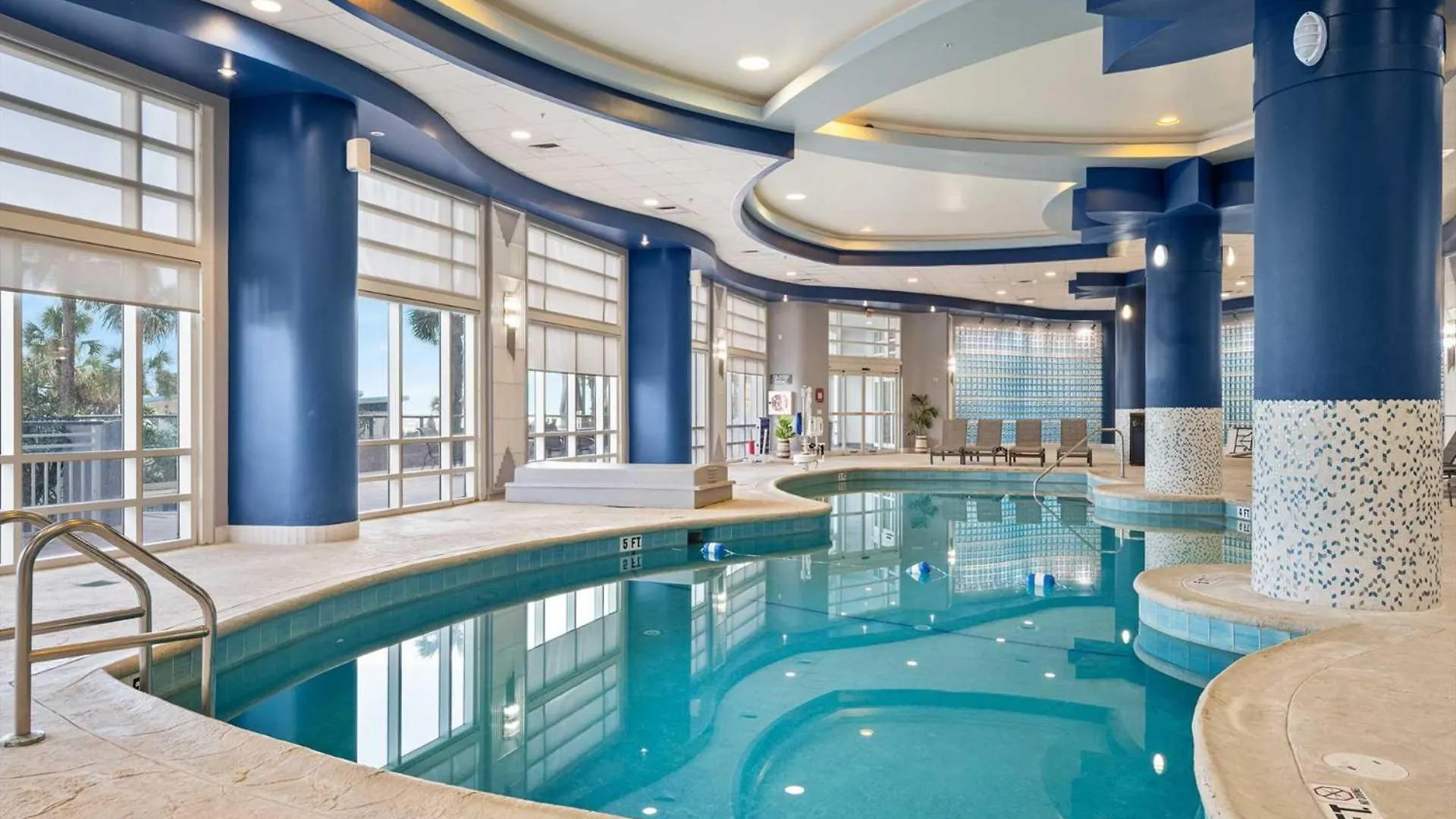 Semesterbostad Luxury 7Th Floor 1 Bedroom Condo Direct Oceanfront Wyndham Ocean Walk Resort Daytona Beach | 708