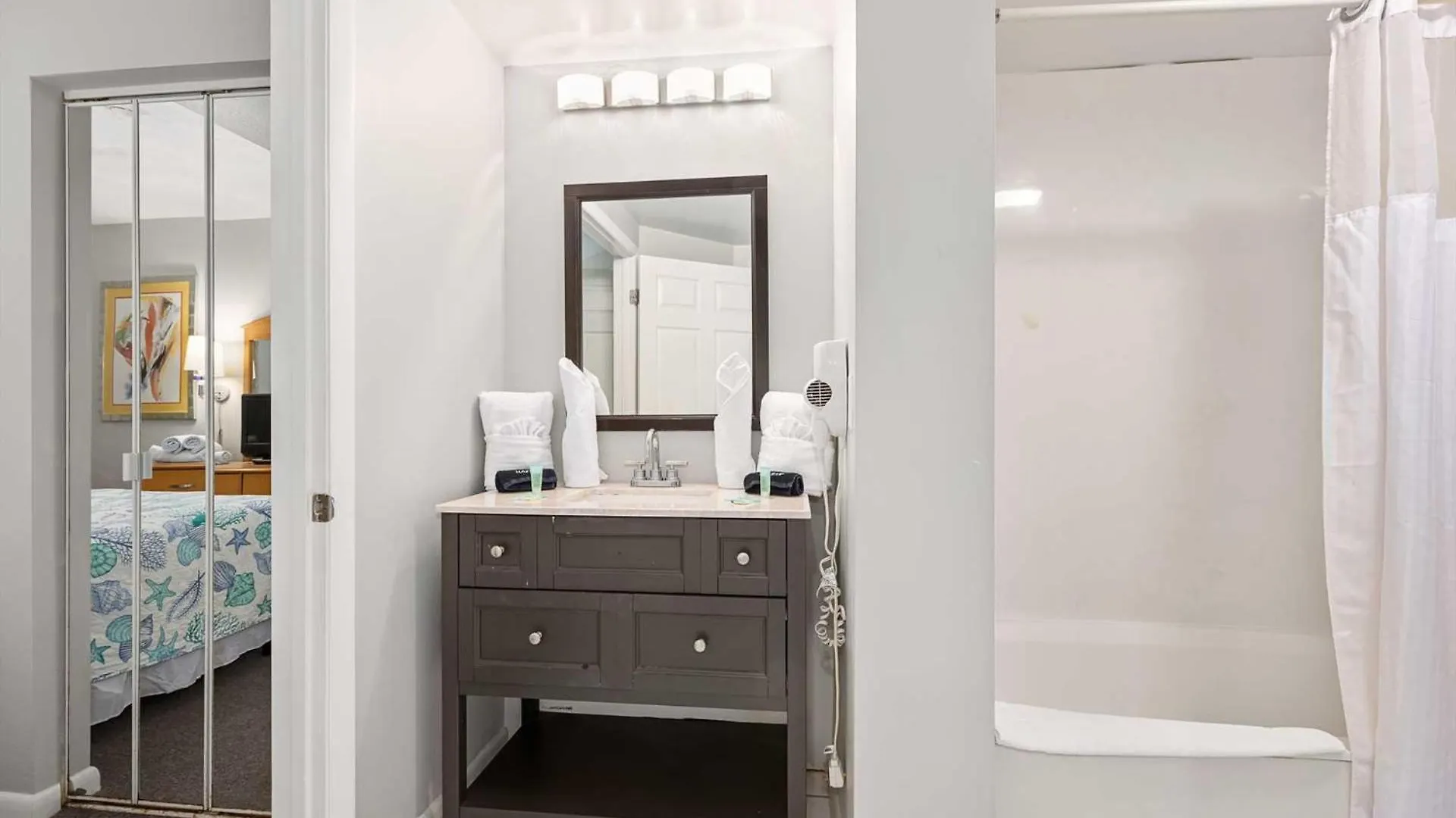 Semesterbostad Luxury 7Th Floor 1 Bedroom Condo Direct Oceanfront Wyndham Ocean Walk Resort Daytona Beach | 708